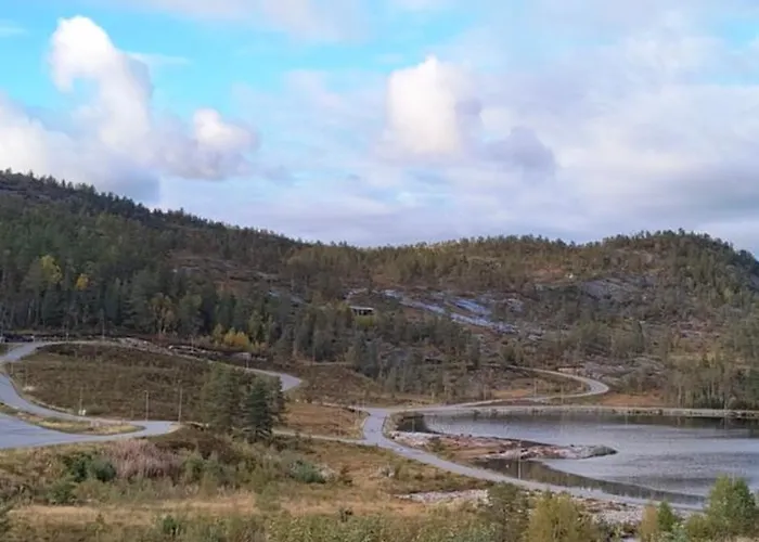 Gautefall Senter, Bjornetoppen