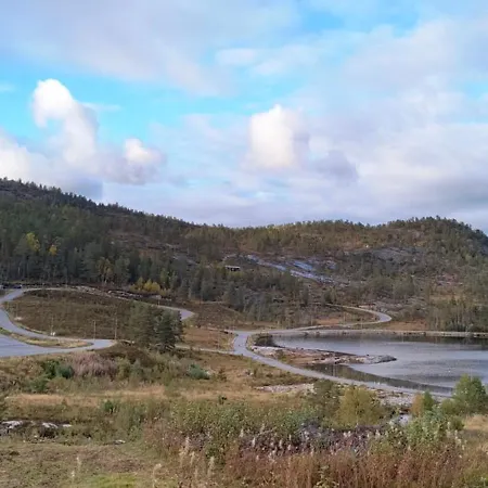 Gautefall Senter, Bjornetoppen